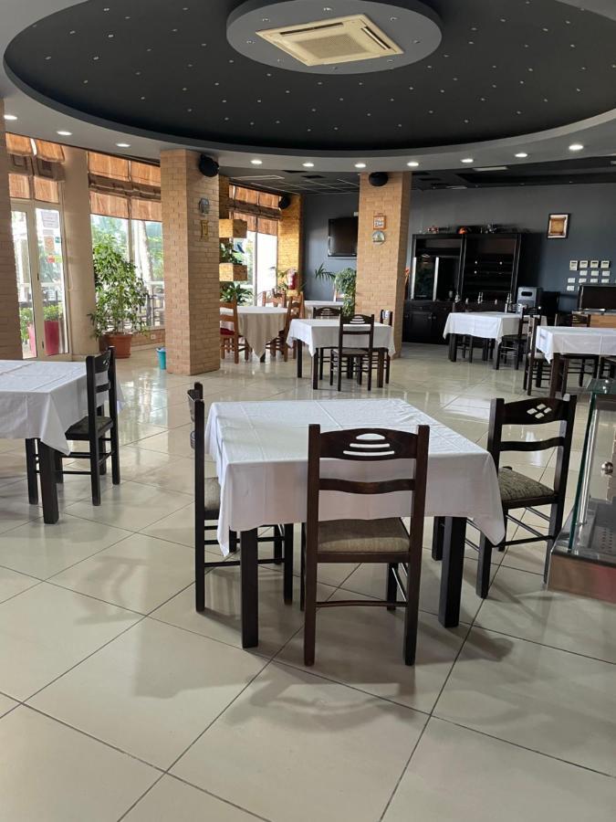 Espana Aparthotel Shkallnur Exterior photo
