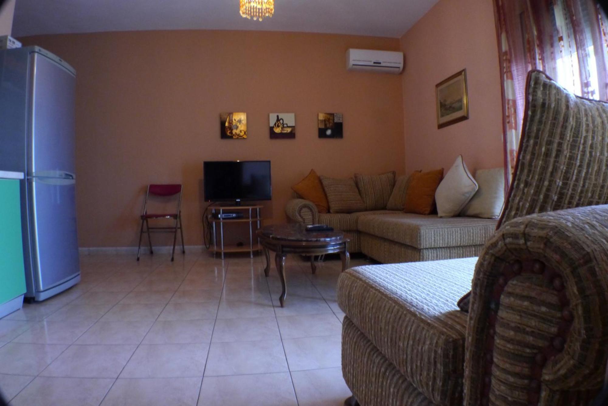 Espana Aparthotel Shkallnur Exterior photo