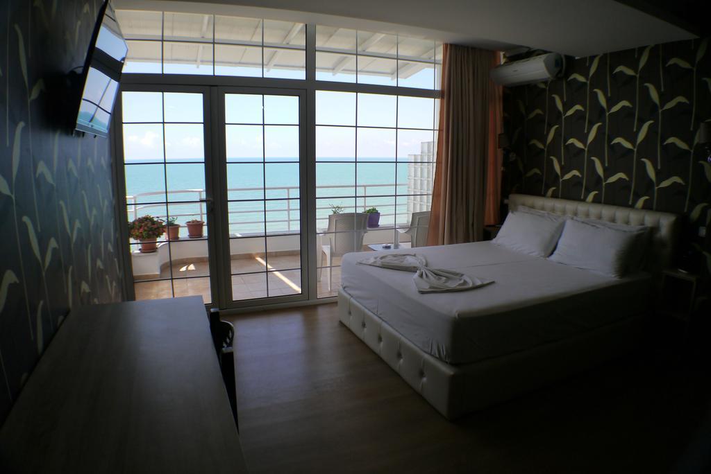 Espana Aparthotel Shkallnur Exterior photo
